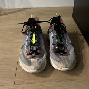 Nike React Element 87